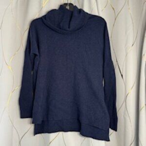 Minnie Rose Cashmere Turtleneck Sweater – Navy, Size M/L
